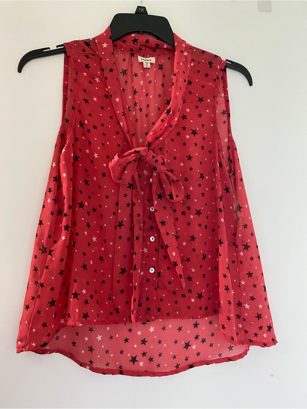 Sleeveless Red Star-Print Tie-Neck Blouse